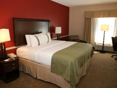 Clarion Hotel