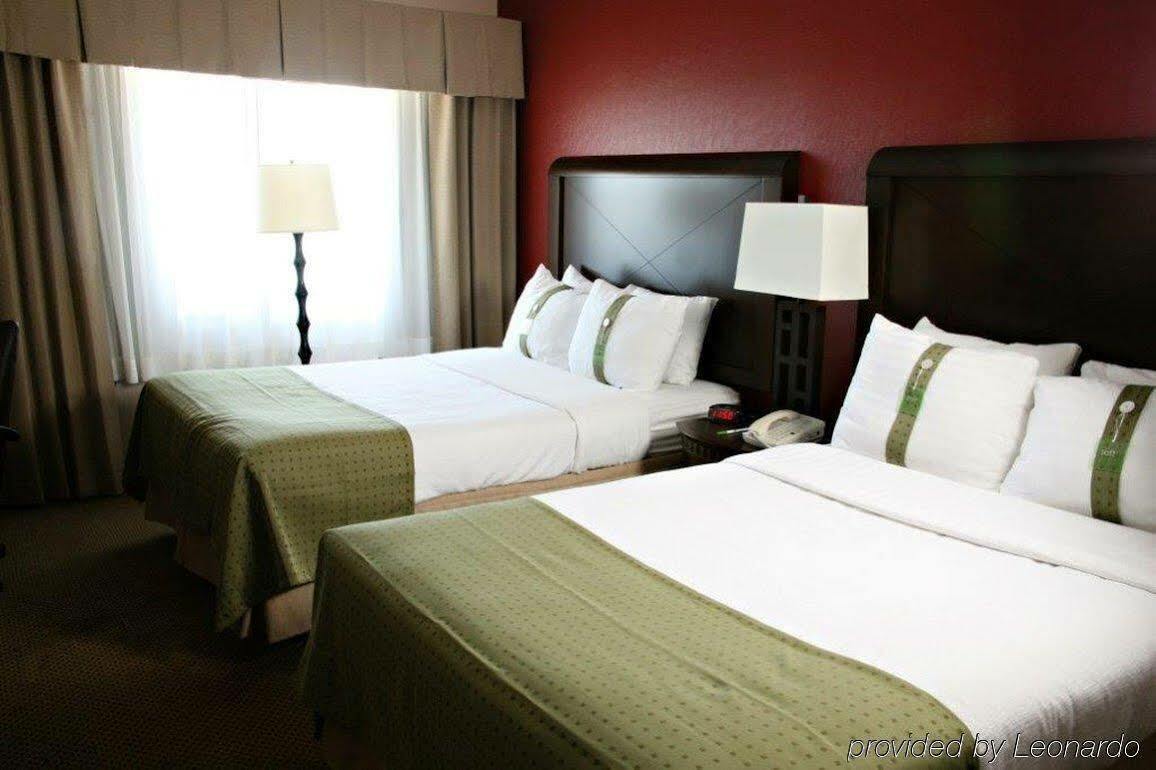 Clarion 3* Taunton